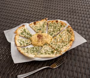 Hummus with Garlic Naan